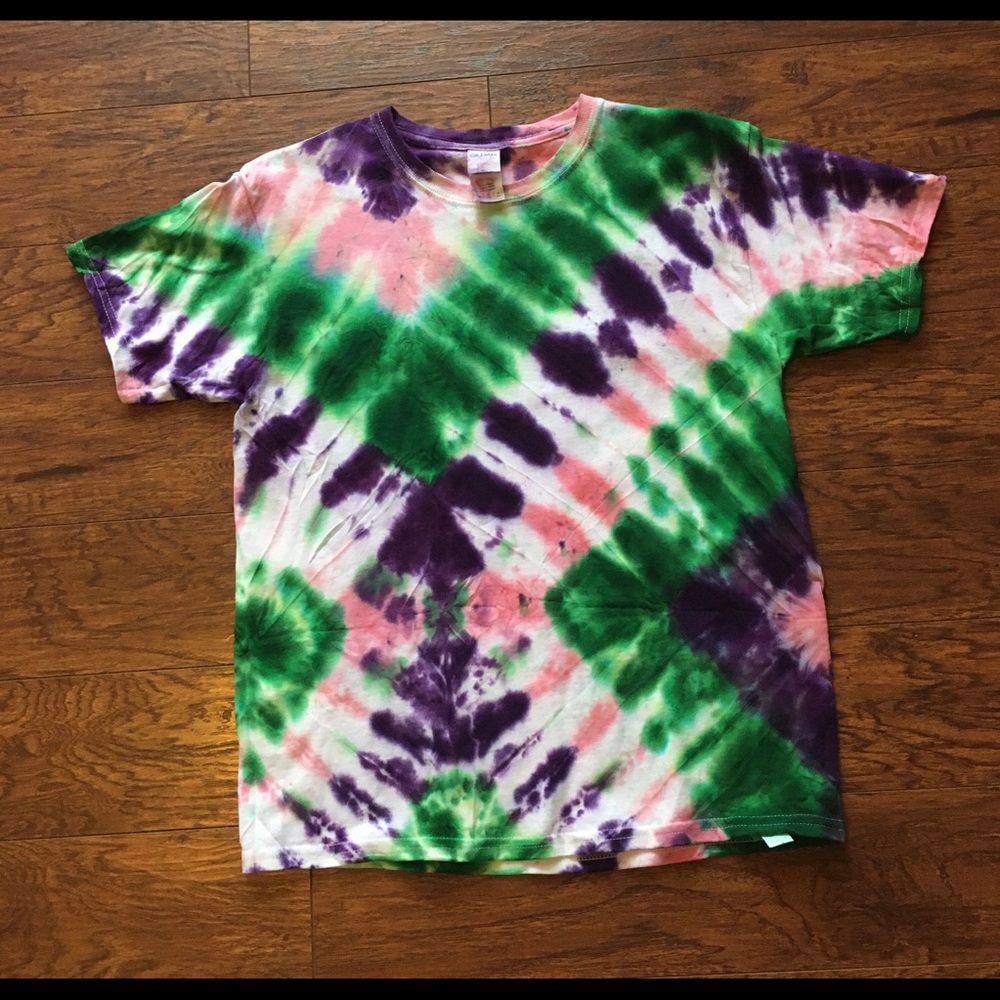 Tie dye shirt